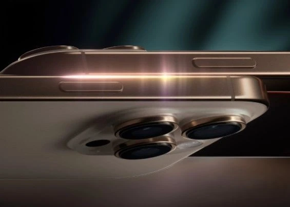 Vivo T4X vs iPhone 16 Pro Max official image by MINI Byte | (Source: minibyte.tech)